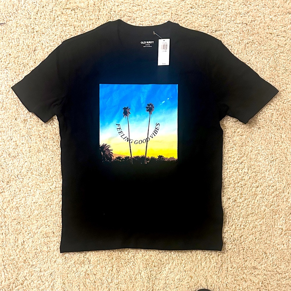 Boys, Old Navy cotton T-shirt. Size large. Brand new with tags.